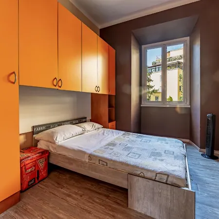 Claudio Flat - Metro Re Di & Wi-fi Apartmán