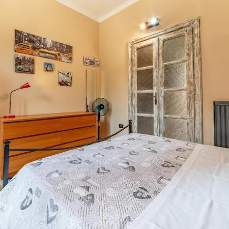 Apartmán Claudio Flat - Metro Re Di & Wi-fi
